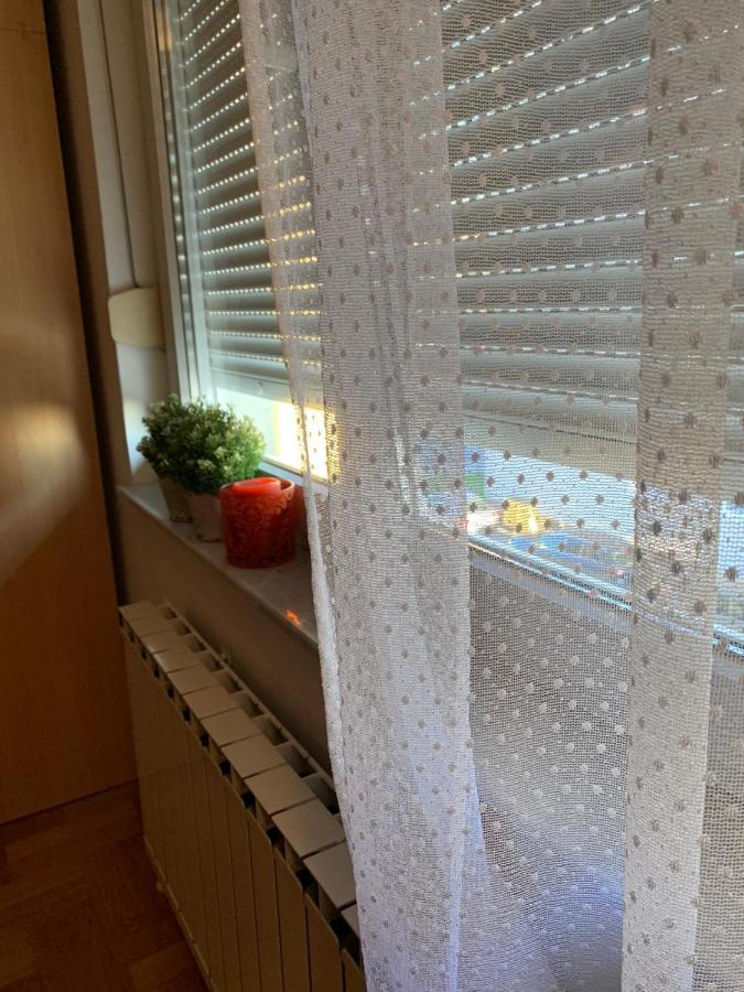 Sarmantni Apartman Malecka 2 Загреб Екстериор снимка